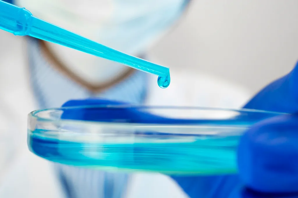 Analyse en laboratoire : le suivi sanitaire conditionne la conformité des systèmes d'eaux grises